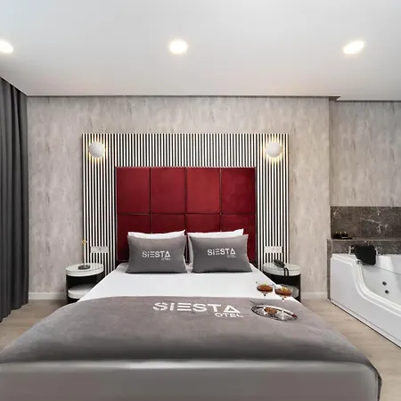 Siesta Bakirkoey מלון 3*